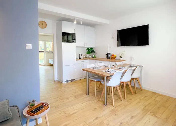 6b Blue Marine Basen Brodziki Plac Zabaw The Of Przy Plazy Poddąbie